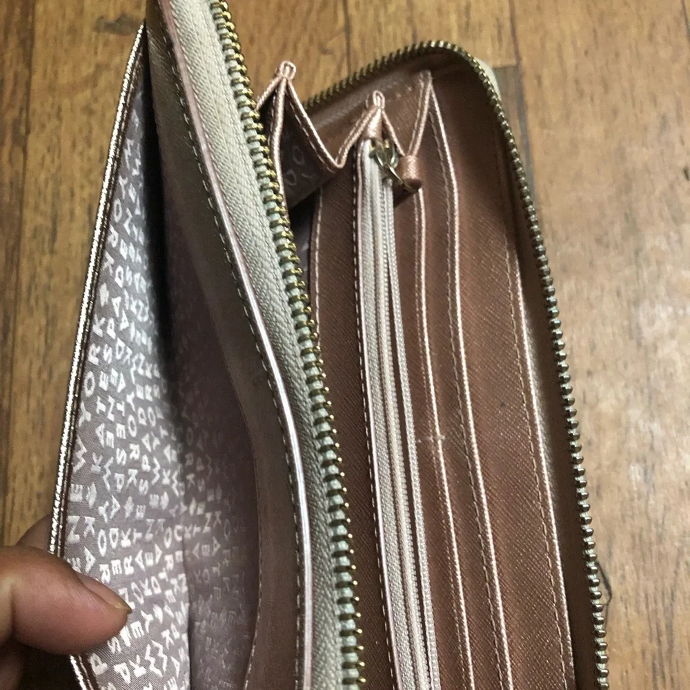 kate spade sleek metallic